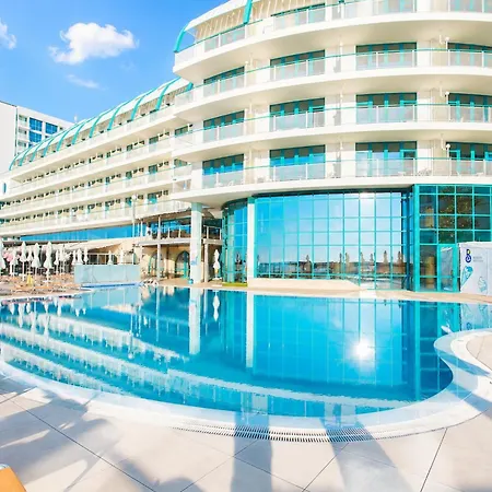First Line Berlin Golden 310 * Varna